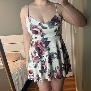 Windsor Floral Mini Dress - Backless w/ Lace Accent